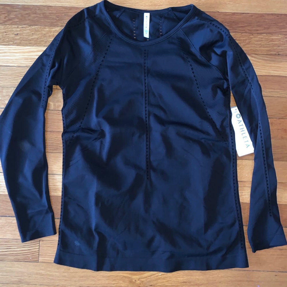 Athleta Workout Long Sleeve Top